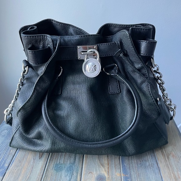 Michael Kors Leather Bag - Picture 2 of 6